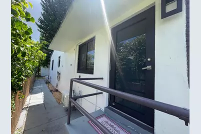 430 NE 1st Avenue #A, Fort Lauderdale, FL 33301 - Photo 5