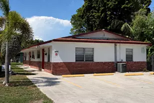 2851 NW 11th Pl, Fort Lauderdale, FL 33311 - Photo 1