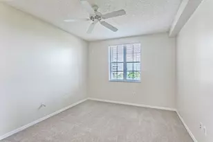 616 Clearwater Park Rd, West Palm Beach, FL 33401 - Photo 23