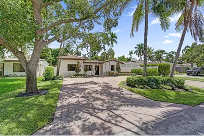 1424 NE 16th Avenue, Fort Lauderdale, FL 33304 - Photo 1