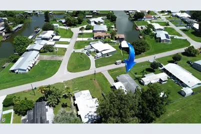 2208 SE 38th Trail, Okeechobee, FL 34974 - Photo 37