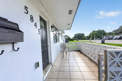 5845 Arthur Street, Hollywood, FL 33021 - Photo 3