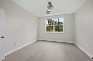 2020 Greenview Shores Blvd, Wellington, FL 33414 - Photo 11