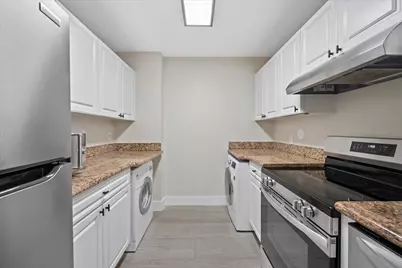 2020 Greenview Shores Boulevard #102, Wellington, FL 33414 - Photo 7