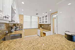 840 Ocean Dr, Juno Beach, FL 33408 - Photo 23