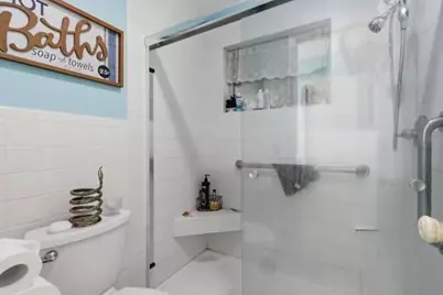 832 High Point Drive W #B, Delray Beach, FL 33445 - Photo 19