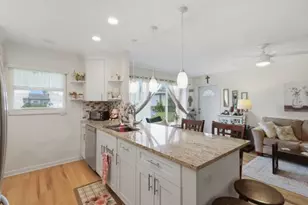 832 High Point Dr W, Delray Beach, FL 33445 - Photo 9