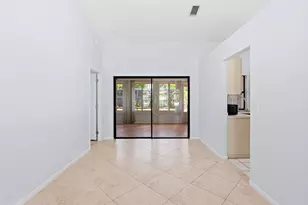 2171 NW 76th Ave, Margate, FL 33063 - Photo 5