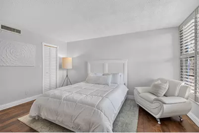4 Royal Palm Way #403, Boca Raton, FL 33432 - Photo 15