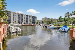 4 Royal Palm Way, Boca Raton, FL 33432 - Photo 29