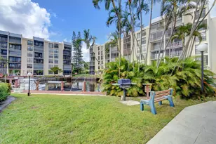 4 Royal Palm Way, Boca Raton, FL 33432 - Photo 37