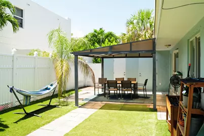 114 NE 16th Terrace, Fort Lauderdale, FL 33301 - Photo 25