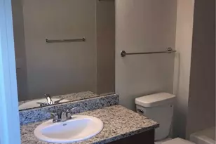 12400 Vista Isles Dr, Sunrise, FL 33325 - Photo 11