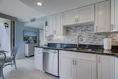 5059 N Highway A1A #206, Hutchinson Island, FL 34949 - Photo 17