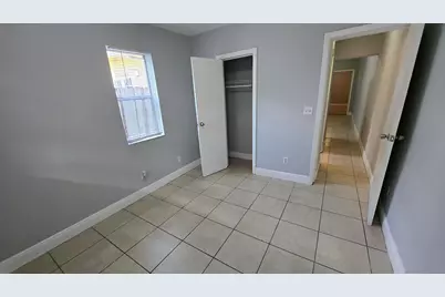 1012 NW 2nd #6, Hallandale Beach, FL 33009 - Photo 5