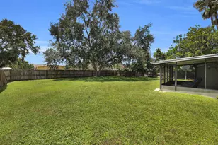 741 23rd Pl SW, Vero Beach, FL 32962 - Photo 25