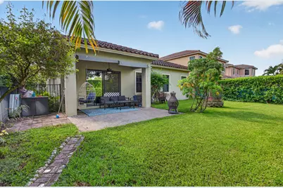 7443 NW 113th Avenue, Parkland, FL 33076 - Photo 3