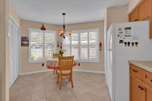 6050 SE Martinique Dr, Stuart, FL 34997 - Photo 23