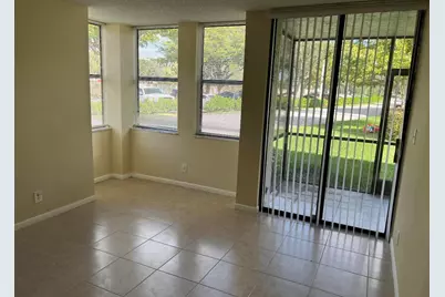 1256 S Military Trail #911, Deerfield Beach, FL 33442 - Photo 11