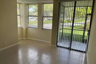 1256 S Military Trail, Deerfield Beach, FL 33442 - Photo 11