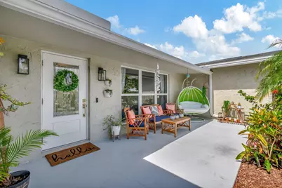 1066 SW 25th Way, Boynton Beach, FL 33426 - Photo 3
