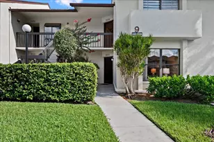 3323 Lucerne Park Dr, Greenacres, FL 33467 - Photo 1