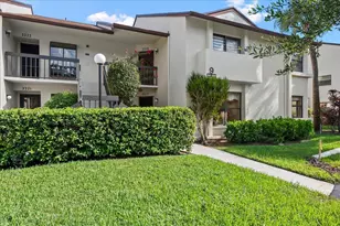 3323 Lucerne Park Dr, Greenacres, FL 33467 - Photo 5