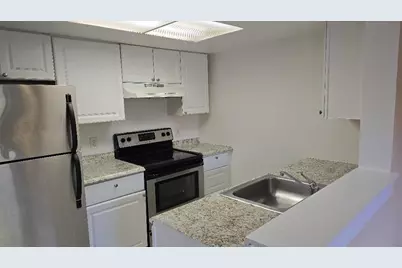 3242 Coral Lake Lane #3242, Coral Springs, FL 33065 - Photo 3