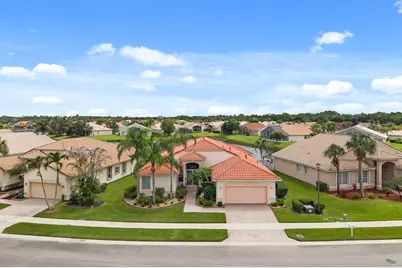 412 NW Aqua Vista Lane, Port Saint Lucie, FL 34986 - Photo 5