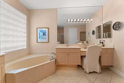 412 NW Aqua Vista Lane, Port Saint Lucie, FL 34986 - Photo 51