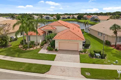 412 NW Aqua Vista Lane, Port Saint Lucie, FL 34986 - Photo 3