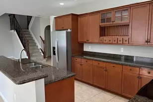 9070 Dupont Pl, Wellington, FL 33414 - Photo 7