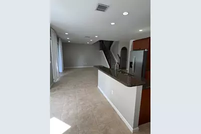 9070 Dupont Place, Wellington, FL 33414 - Photo 13