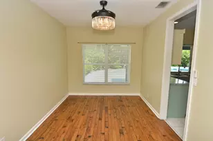 900 NW Waterlily Pl, Jensen Beach, FL 34957 - Photo 15