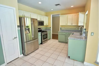 900 NW Waterlily Place, Jensen Beach, FL 34957 - Photo 21