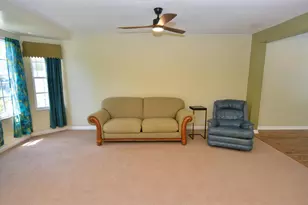 900 NW Waterlily Pl, Jensen Beach, FL 34957 - Photo 13
