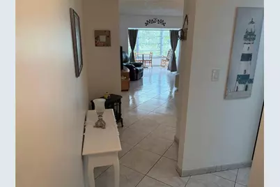 4050 NW 42nd Avenue #415, Lauderdale Lakes, FL 33319 - Photo 5