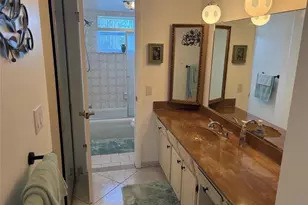 4050 NW 42nd Ave, Lauderdale Lakes, FL 33319 - Photo 11