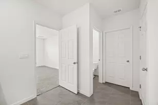 435 Seafoam Cir, Fort Pierce, FL 34945 - Photo 17