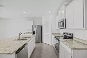 435 Seafoam Cir, Fort Pierce, FL 34945 - Photo 9