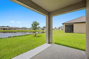435 Seafoam Cir, Fort Pierce, FL 34945 - Photo 29