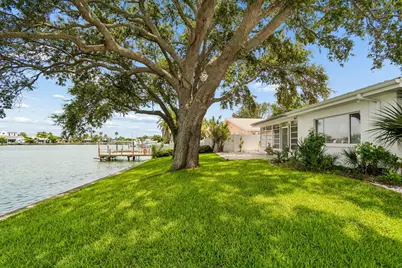 527 Harbor Drive N, Indian Rocks Beach, FL 33785 - Photo 9