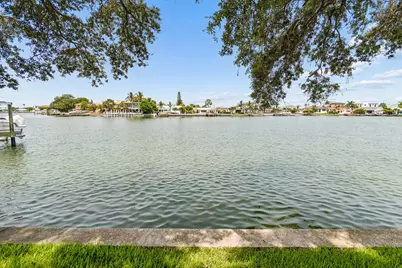 527 Harbor Drive N, Indian Rocks Beach, FL 33785 - Photo 13