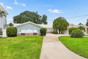 527 Harbor Dr N, Indian Rocks Beach, FL 33785 - Photo 17