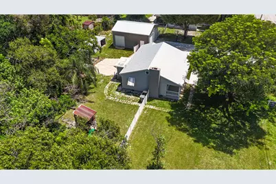 1126 Pine Avenue, Fort Pierce, FL 34982 - Photo 5