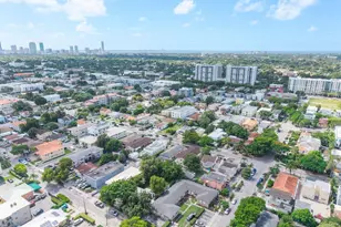 2033 SW 5th St, Miami, FL 33135 - Photo 13