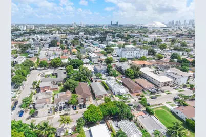 2033 SW 5th Street, Miami, FL 33135 - Photo 7