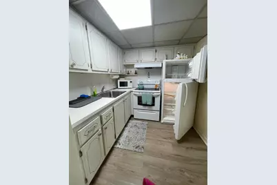 147 Markham G #147, Deerfield Beach, FL 33442 - Photo 5