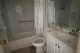 147 Markham G, Deerfield Beach, FL 33442 - Photo 9