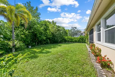 8361 NW 120th Way, Parkland, FL 33076 - Photo 17